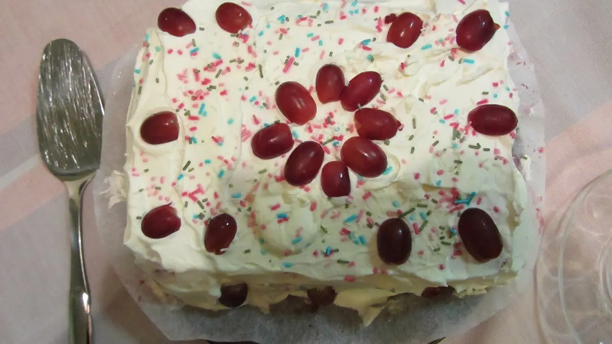 Castle Café – cake shop in Yarmouth town centre